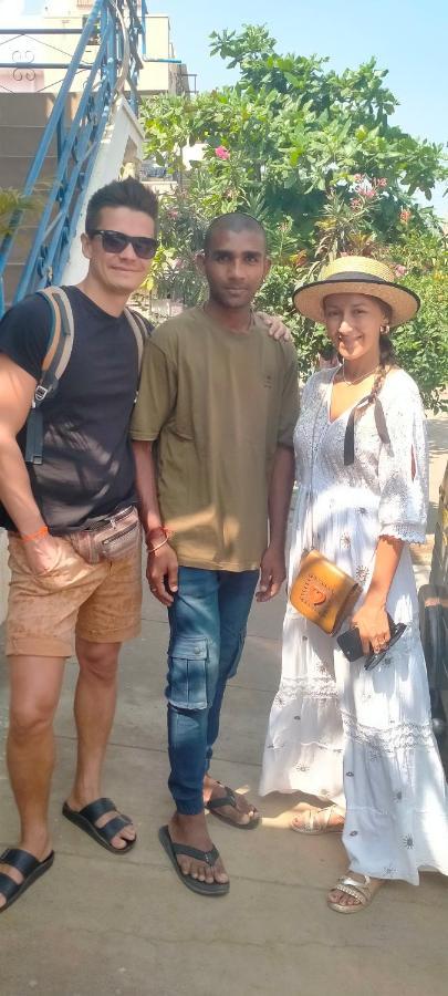 Sahasra Home Stay Hampi ホスペット エクステリア 写真